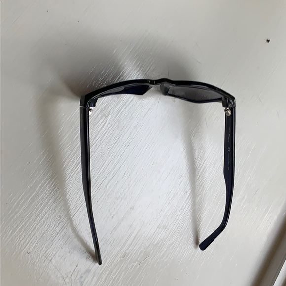 Salvatore Ferragamo Sunglasses - Picture 6 of 6